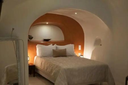 Heliophos Boutique Caves - 60