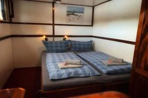 MS Marylou Hotel, Lubeck