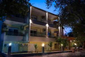 Kipos Resort, Nea Peramos