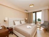 Superior Double room with partial sea view