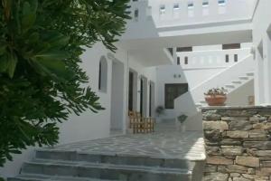 Fikas Hotel, Naxos Chora