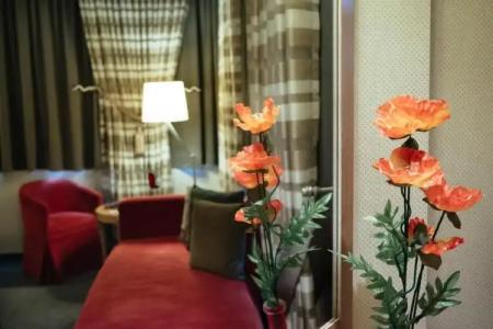 Alexandros Boutique - 84