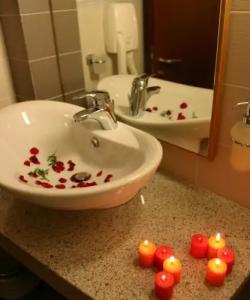 Alexandros Boutique - 138