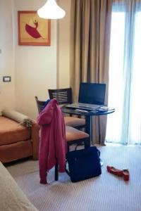 Alexandros Boutique - 100