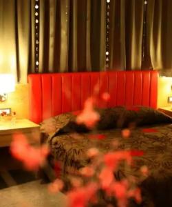 Alexandros Boutique - 128