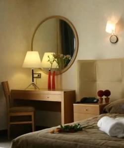 Alexandros Boutique - 120