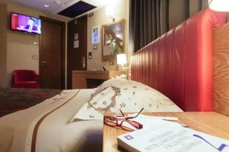 Alexandros Boutique - 243