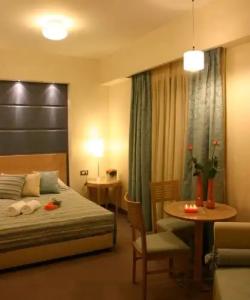 Alexandros Boutique - 127