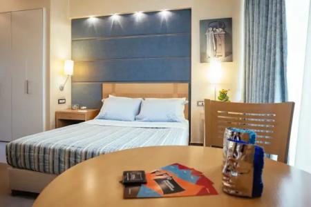 Alexandros Boutique - 187