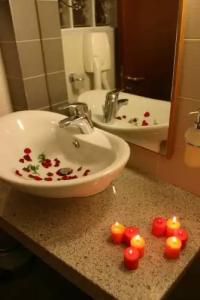 Alexandros Boutique - 198