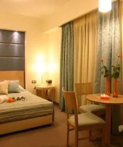 Alexandros Boutique - 134