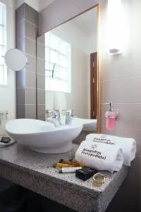 Alexandros Boutique - 70