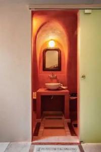 Byzantino Boutique - 115