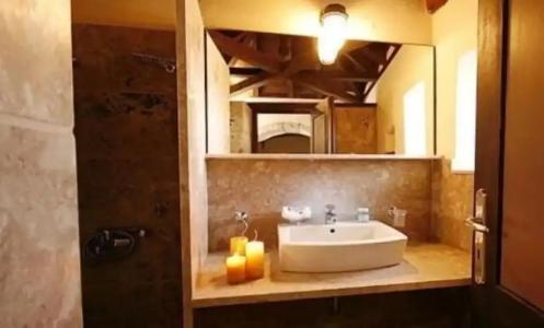 Byzantino Boutique - 88