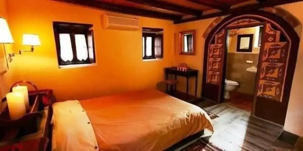 Byzantino Boutique - 45