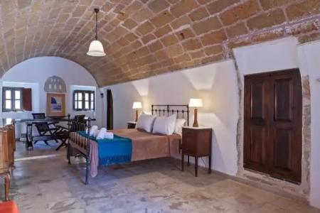 Byzantino Boutique - 25