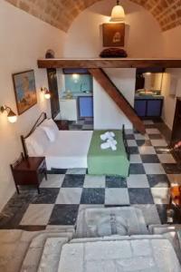 Byzantino Boutique - 12