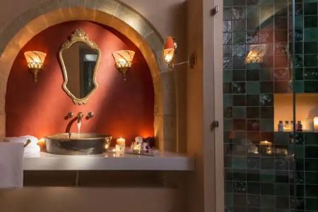 Moni Emvasis Luxury Suites - 67
