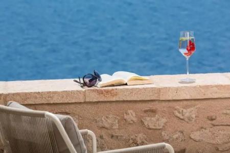 Moni Emvasis Luxury Suites - 84