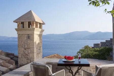 Moni Emvasis Luxury Suites - 87