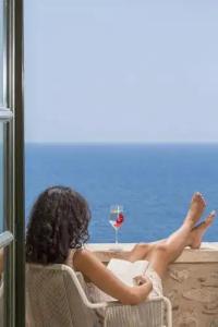 Moni Emvasis Luxury Suites - 22