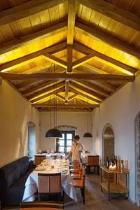 Moni Emvasis Luxury Suites - 30
