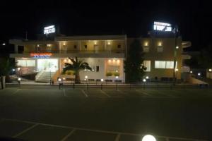 Adonis Hotel, Preveza