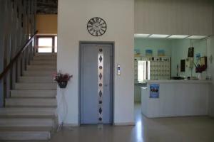 Esperides Hotel, Mirtos