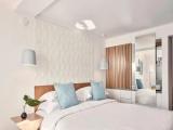 Inopos Deluxe Double room with land view