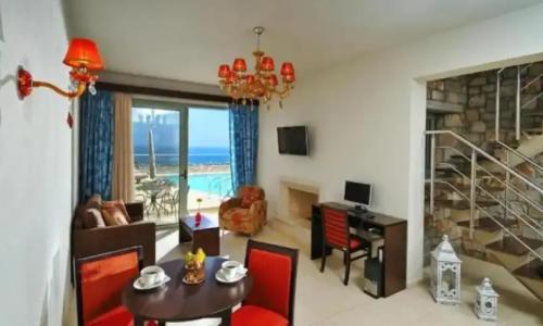 Royal Heights Resort Villas & Spa - 180