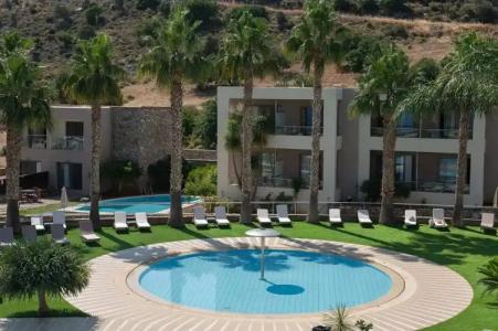 Royal Heights Resort Villas & Spa - 123