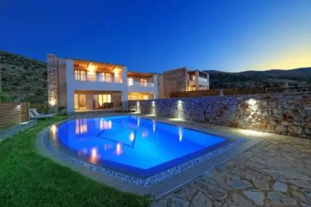 Royal Heights Resort Villas & Spa - 193