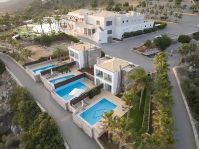 Royal Heights Resort Villas & Spa - 147