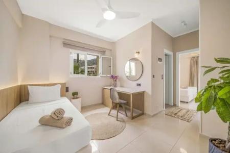 Notos Heights & Suites - 246