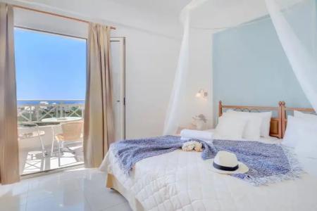 Notos Heights & Suites - 32