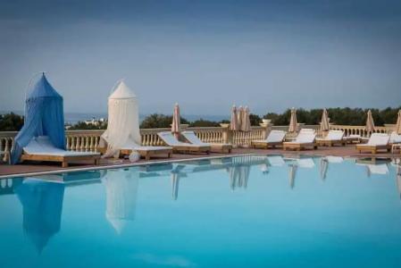 Notos Heights & Suites - 222