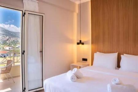 Notos Heights & Suites - 233