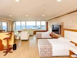 Quadruple Junior Suite with sea view