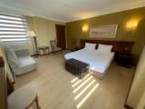 Deluxe Family room with view