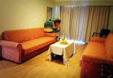 Triton Boutique - 26