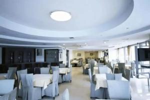 Orpheus Hotel, Komotini