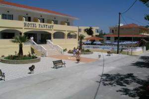 Fantasy Hotel, Kolimbia