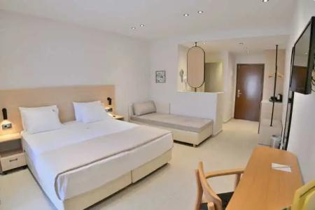 Aphrodite Beach - 37