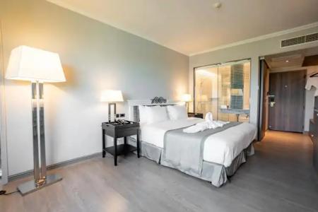 The Grand Riverside - 4