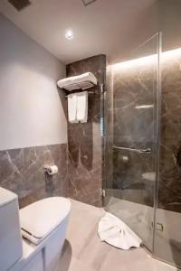 The Grand Riverside - 9