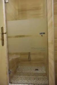 Vasia Boulevard (Adults Only) - 9