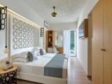 Superior Double room with pool view