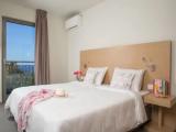 2 Bedrooms Suite with balcony and with bay view