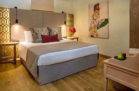 ELG Contessa Boutique - 24