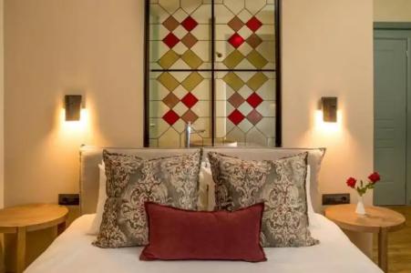 ELG Contessa Boutique - 27